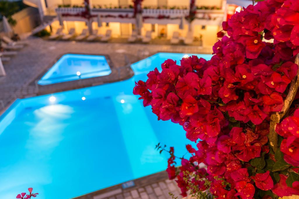 Ariadne Hotel Платанес Екстериор снимка