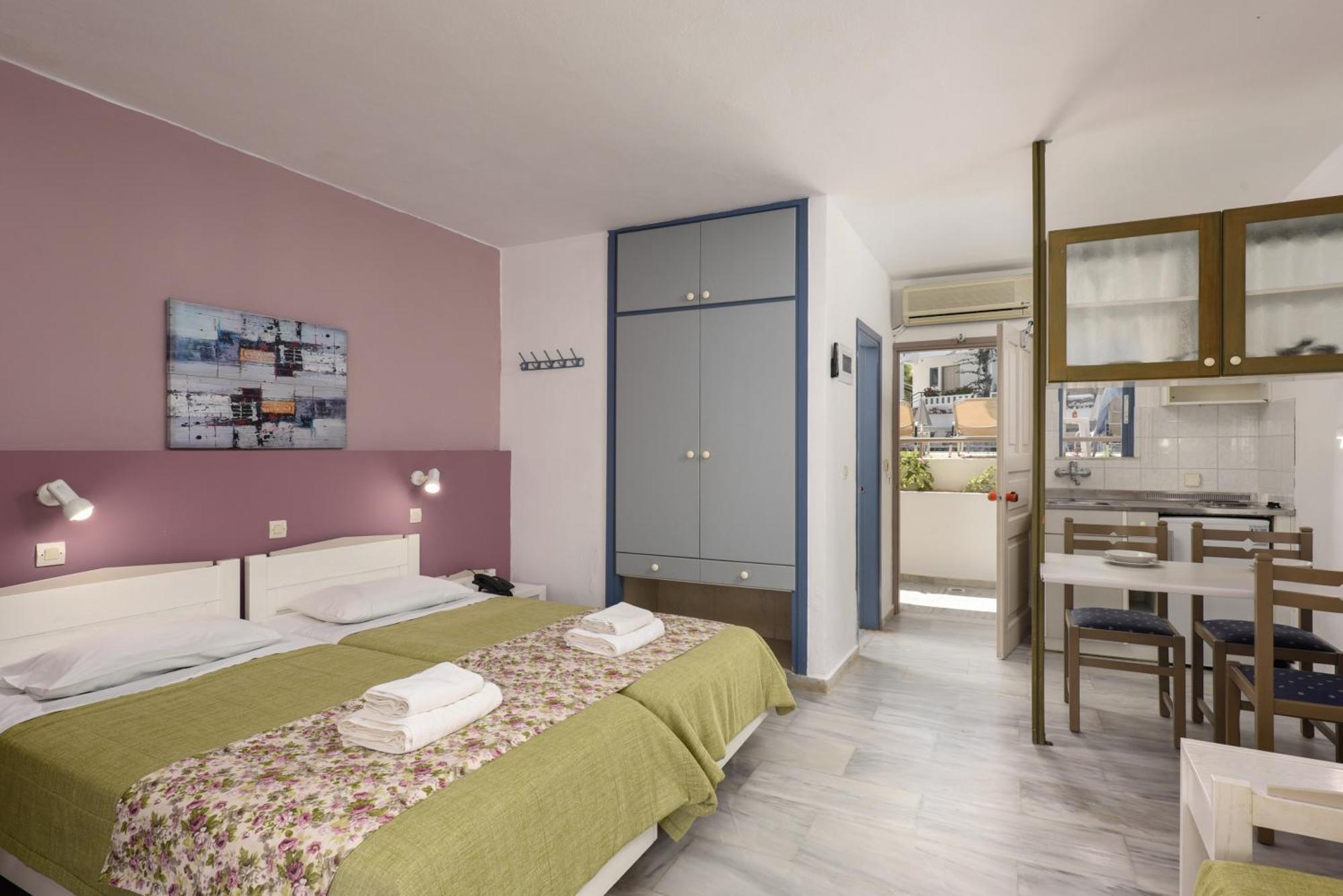 Ariadne Hotel Платанес Стая снимка