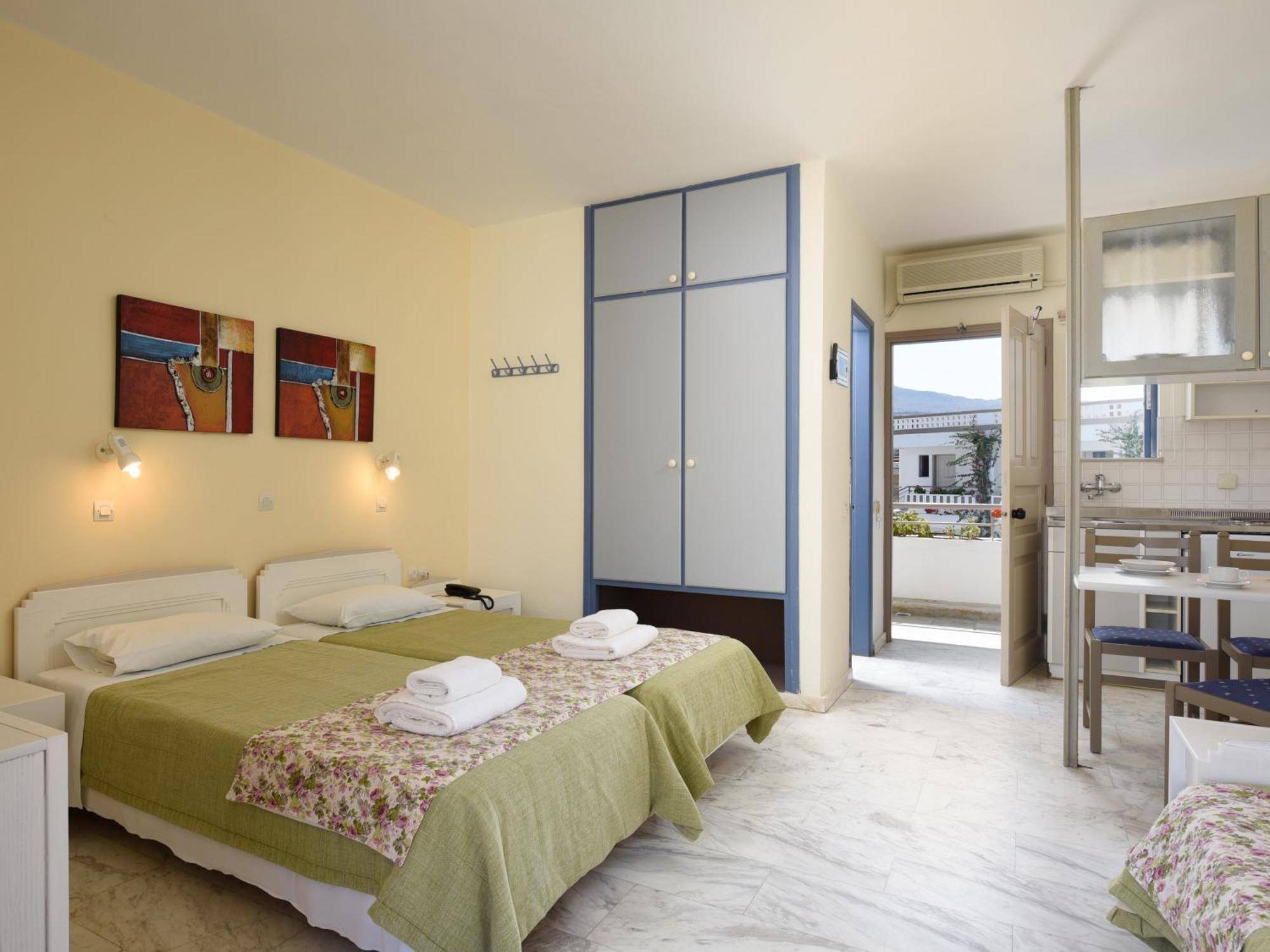 Ariadne Hotel Платанес Стая снимка